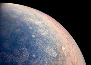 Amazing New NASA Image Reveals the Watercolor World of Saturn