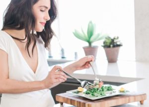 Doctors Recommend Releasing Your Breasts to Boost Your Body Confidence