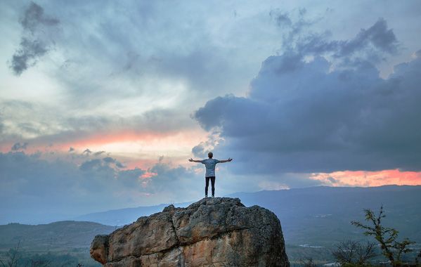 Enjoy the Beginning of the Year with the Help of the Sky