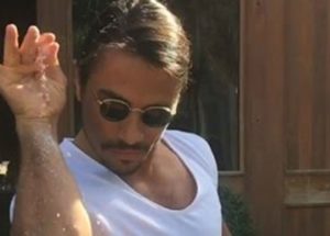 Negative Feedback On The “Salt Bae” New Video