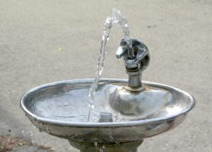 Plastic Waste To Be Combated With New Fountains And Bottle-Refill Posts In London