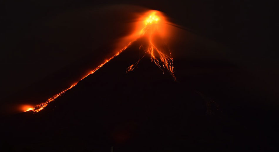 Mayon Volcano May Explosively Erupt Anytime – Level 4 Alert!