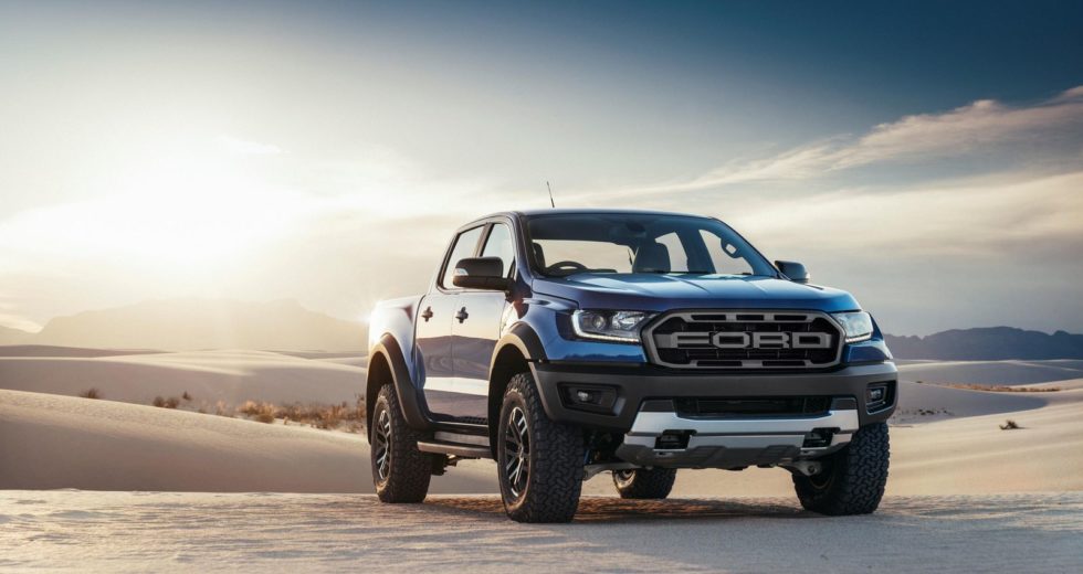 2019 Ford Raptor Ranger vs. Colorado ZR2 – Electronics and Price Comparison