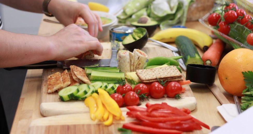 How to Get Used to Eating Healthier As a Habit, Not As a Chore