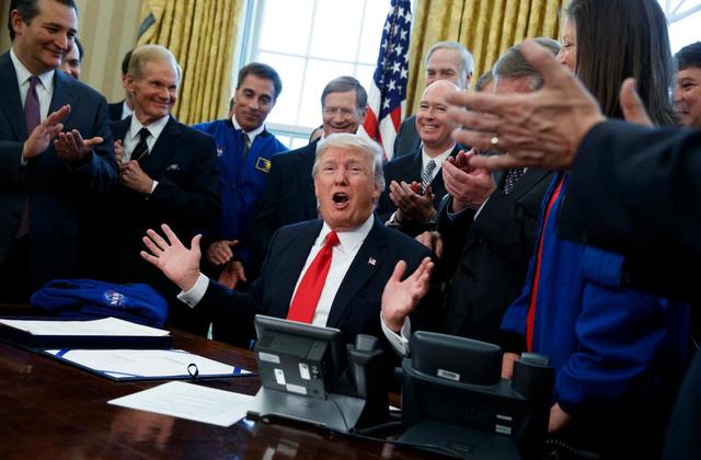 Fake News: Trump Says that Clinton Did Not Want to Send Humans on Mars