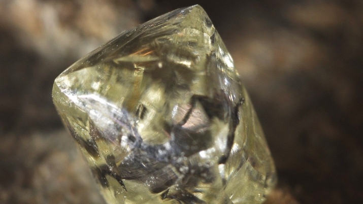 A Mineral Which Has Never Been Studied Before Was Discovered Inside A Small Diamond