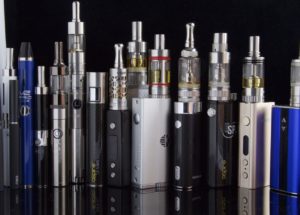 Electronic Cigarettes Use Exposes More And More Teens To Regular Tobacco Smoking