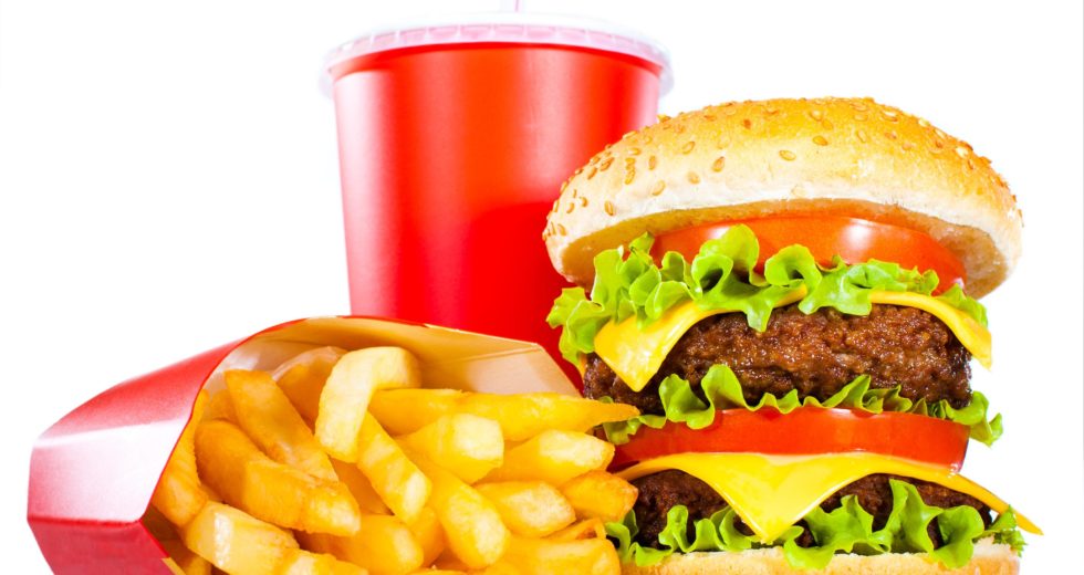 Fast Food Doubles The Risks Of Infertility In Women, An Australian Study Revealed