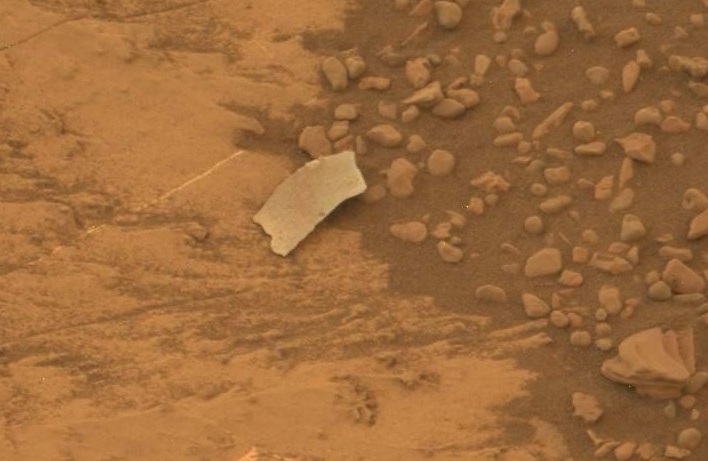Curiosity Rover Found A Strange Object On The Surface Of Mars That Puzzled The Scientists