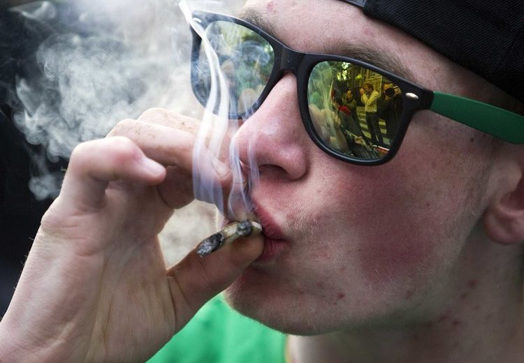 Smoking Pot Might Increase Depression Risks, Rising Suicide Behavior in Teens