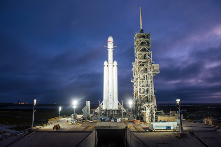 SpaceX Falcon Heavy Launch Might Not Take Place Tomorrow Because Of The Bad Weather