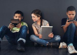 Reducing Screen Time Helps Teenagers Sleep Better