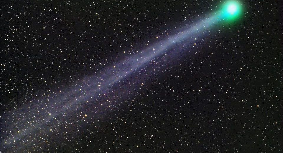 Researchers Spot Traces of Water in a Traveling Comet