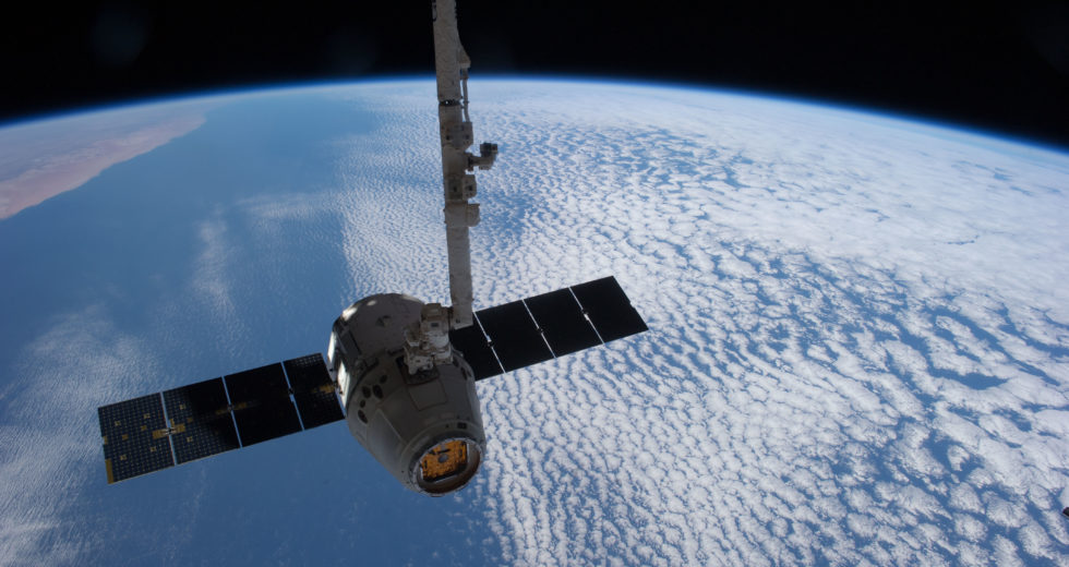 SpaceX Dragon Mission gets Astronauts in Fancy Suits
