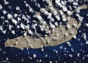 Big Sheet of Volcanic Rock might help the Great Barrier Reef to get back its Marine Life