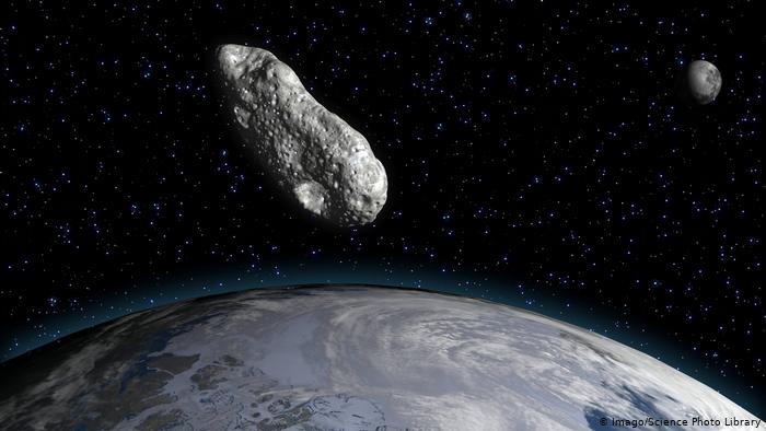 A former NASA pilot had a close encounter with an asteroid