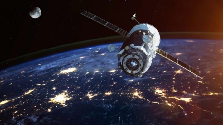 Two Unfunctional Satellites Could Have Collided Near Earth