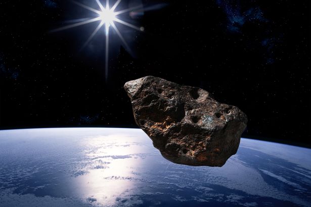 NASA Warns About Three Asteroids Approaching Earth – Should We Worry?