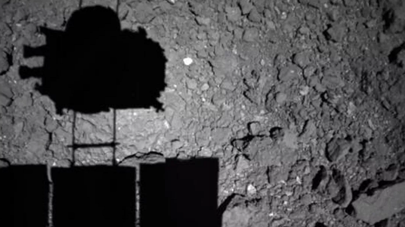 Hayabusa2 Unveils Asteroid Ryugu’s Surface Mysteries