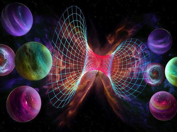 “Mirror Universe” Is Hiding In Space-Time, Experts Believe – Can Time Run Backwards In A Parallel Universe?