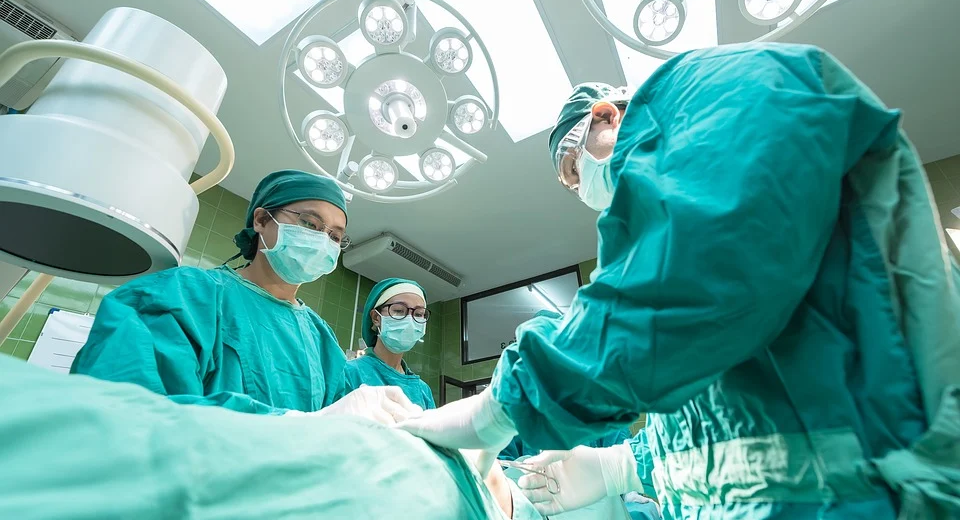 4 Serious Risks You Should Know About Before Getting A Surgery