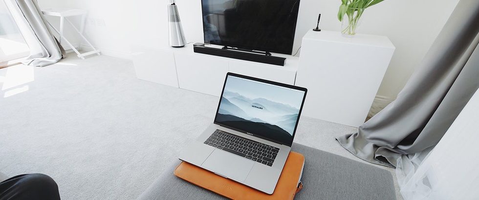 5 Tips for Staying Healthy While Stuck at Home