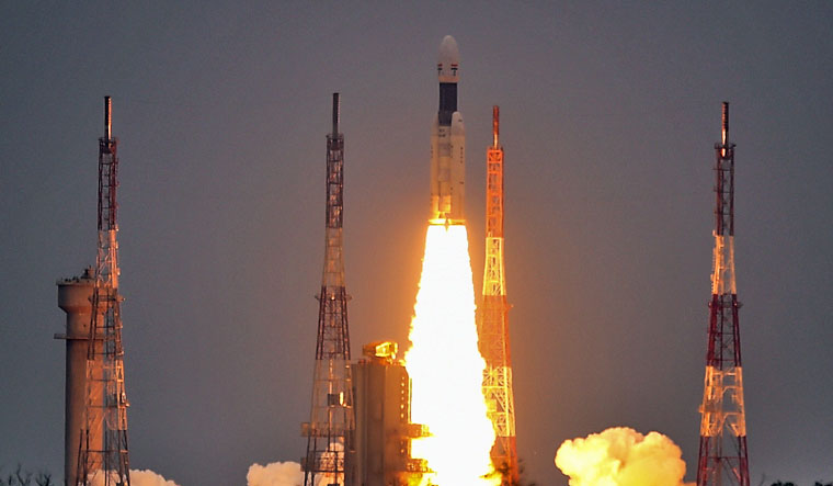 Chandrayaan-3 Launch Information And The Moon’s Peculiar Rust!