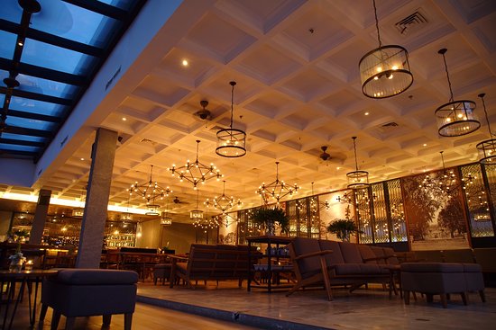 COVID-19 Restrictions: What Happens To Indoor Dining?