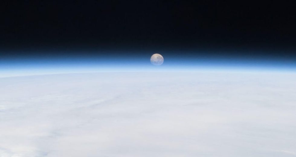 Earth Will Be Getting a New Mini-Moon with Unknown Origin