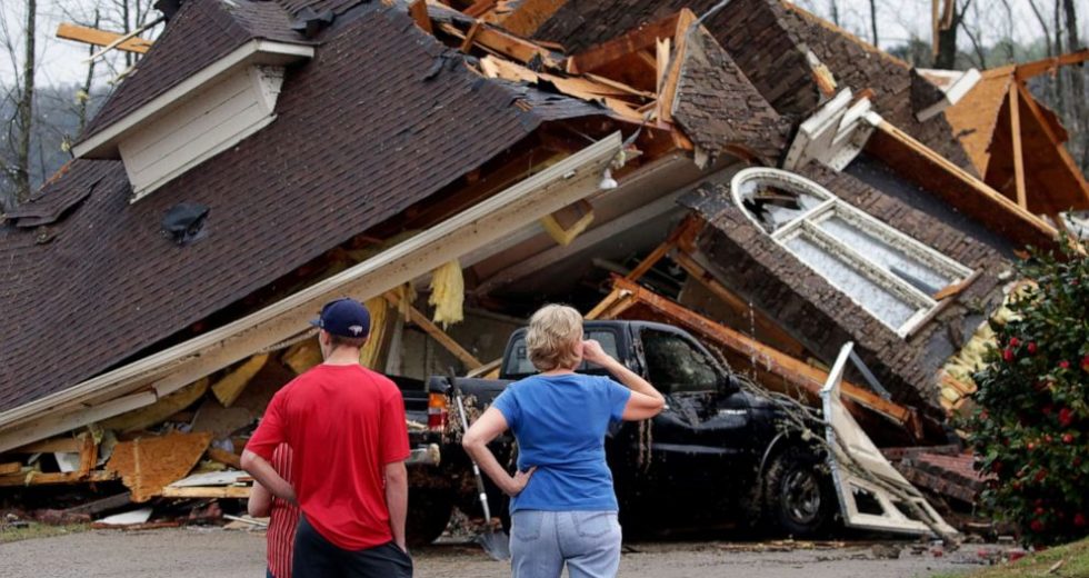 Devastating Tornadoes Hit Alabama – At Least 5 People Died