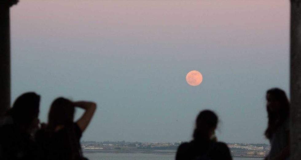 Don’t Miss the Last Supermoon of 2021