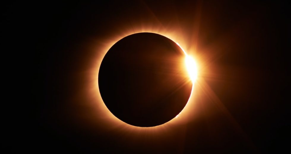 Solar Flares Hit The Planet And Tamper With Technology – Strongest In 4 Years, Scientists Say