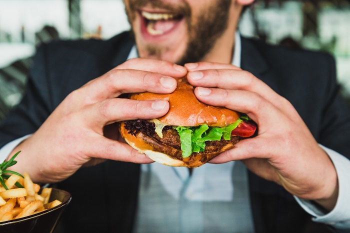 What Are the Worst Cheat Meals According to Dietitians