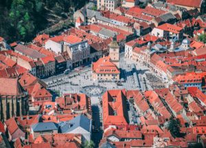 Some Universities From Romania Offer Free Accommodation for Students Who Vaccinate for COVID