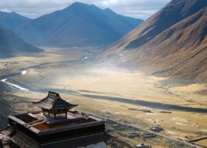Find Out How Freshwater Lakes on the Tibetan Plateau Absorb Heat From the Sun