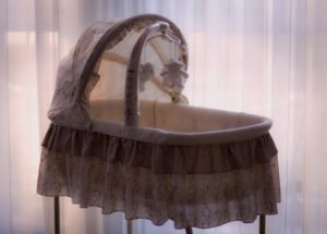 6 Best Baby Bassinets To Keep Your Newborn Close