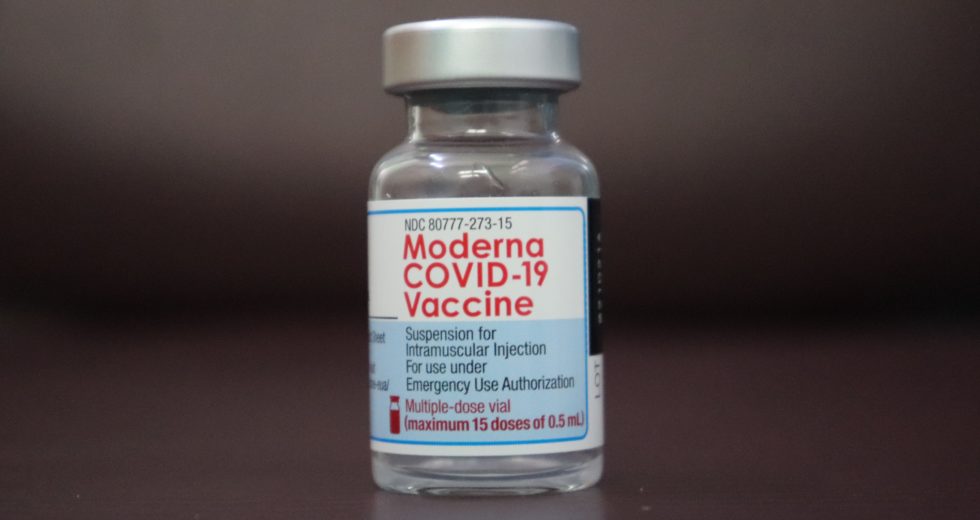 FDA Vaccine Advisers Analyze Moderna Boosters