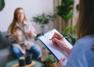 Warning Signs That You Need Therapy