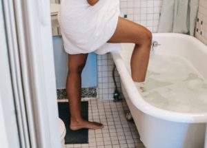 6 Best Walk-In Bathtubs On The Market