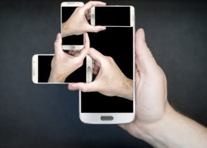 Why Are All Of Us Drowning In Digital Addiction: 7 Things You Should Know