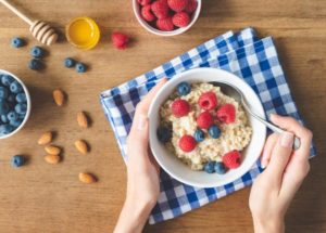 Here’s What to Eat for Breakfast to Lower Your Cholesterol!