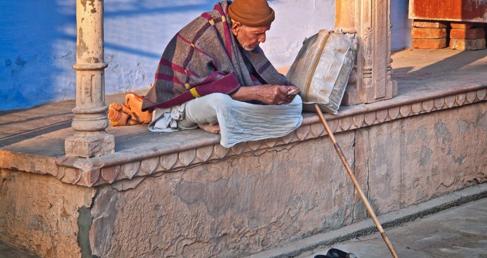 Dietitian Reveals the Best Fruit to Eat for Slowing Down Aging