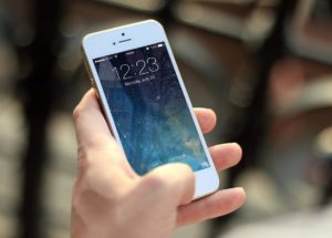 SOS: App Predicts Heart Problems By Listening To Your Voice With AI