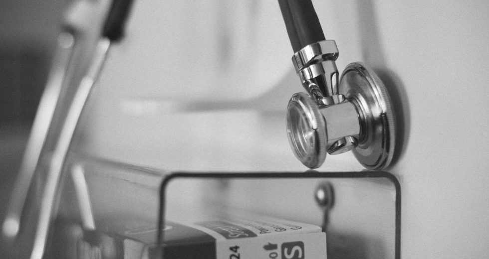 Using mobile apps to improve healthcare scheduling