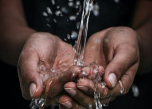 Saltwater Purifies a Lot Faster Through a New Method Compared to Standard Industrial Equipment