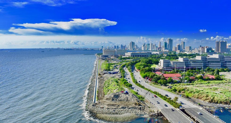 Massive 7.3-Magnitude Earthquake Jolts Philippines – VIDEO & Info