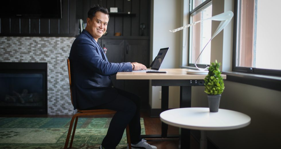 How To Maintain Good Posture When Spending Hours At Your Desk