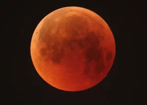Don’t Miss the Last Full Lunar Eclipse Until 2025 – The Beaver Blood Moon is Coming Fast!