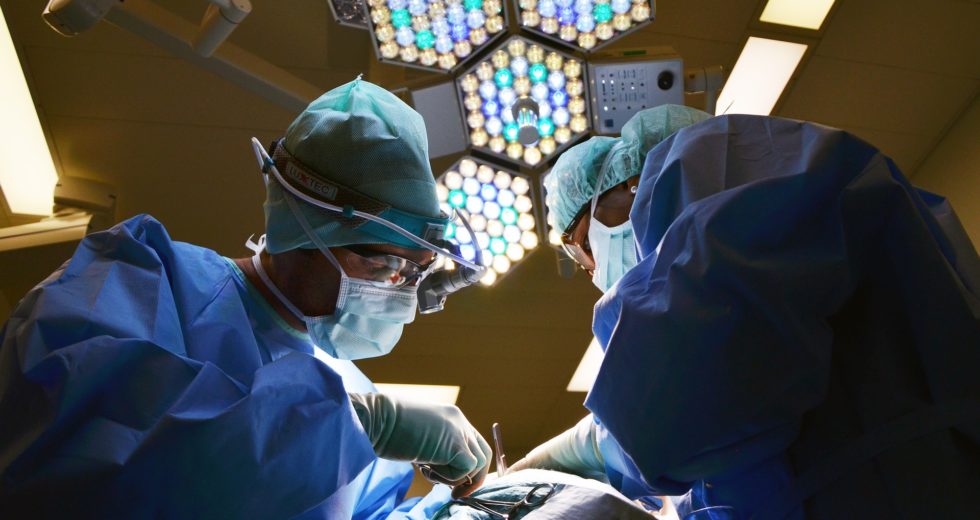 What Should I Do If a Doctor Makes a Mistake During Surgery?