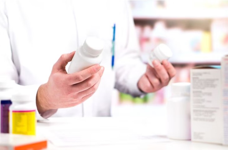 ‘Ozempic Face’ Is Trending – Here’s the Unfortunate Side Effect of the Diabetes Medication Used for Weight Loss